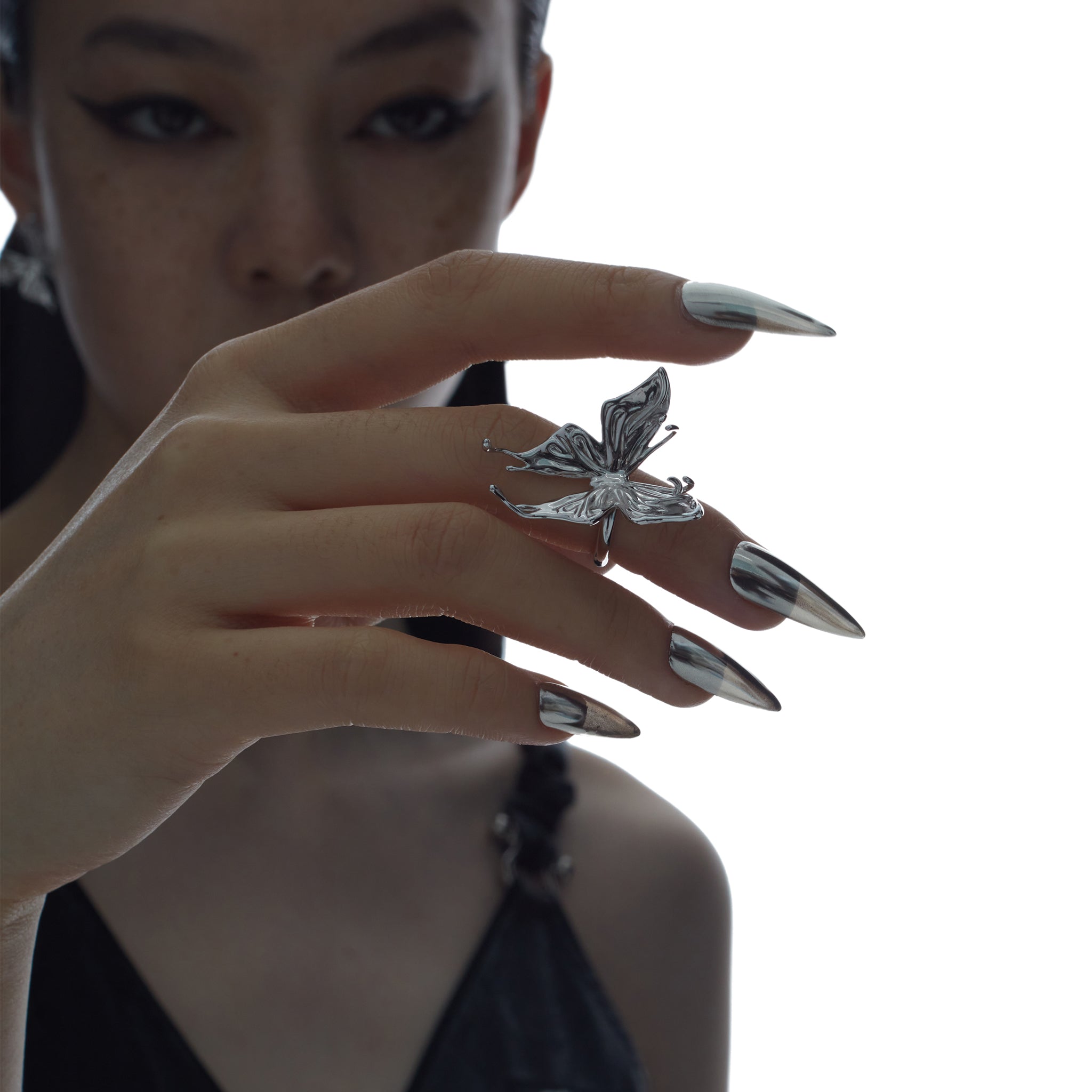 Ripple/  Liquefied Butterfly Knuckle Ring mysite